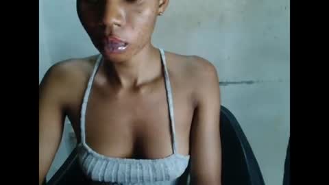 juicyxpussyxx online show from August 11, 4:14 am