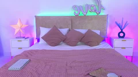Jules Nightt online show from August 14, 11:41 pm