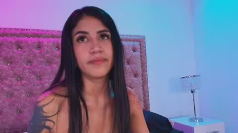Jules  online show from August 4, 4:59 pm