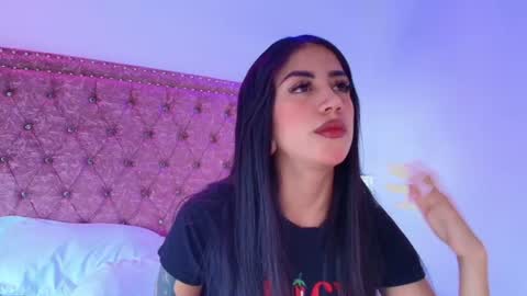 Jules  online show from August 14, 2:53 pm