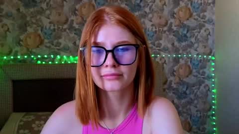 Julia online show from August 10, 7:32 am