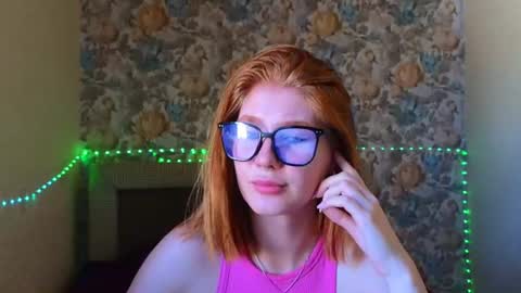 Julia online show from August 11, 7:21 am