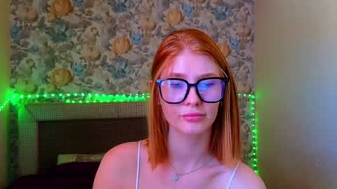 Julia online show from August 14, 8:07 am