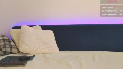 julian_turner online show from August 2, 3:19 pm