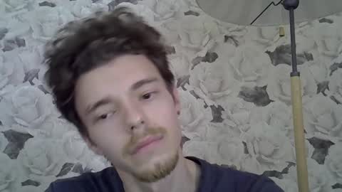 julian_velvet online show from June 2, 10:51 am