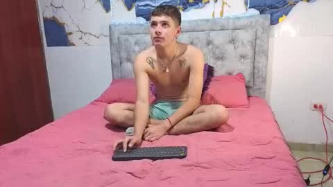 julian online show from March 10, 5:10 pm