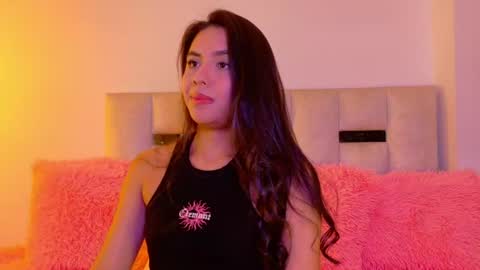 Juliana online show from July 15, 1:39 am