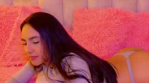 Juliana online show from July 15, 2:45 am