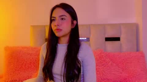 Juliana online show from July 15, 4:57 am