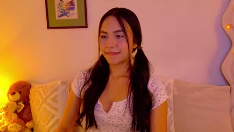 Juliana online show from July 18, 2:01 am
