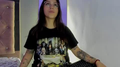 JulianaCarter online show from August 15, 5:28 pm