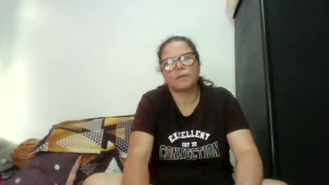 julianaputa online show from July 3, 3:47 pm