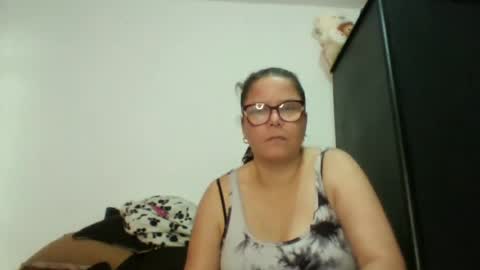 julianaputa online show from July 4, 2:08 pm