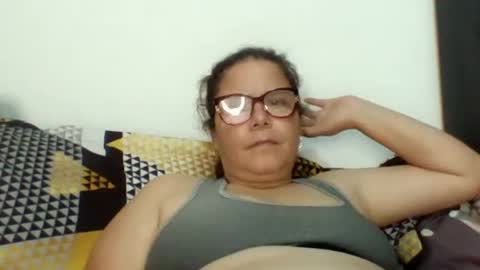 julianaputa online show from July 5, 9:51 pm