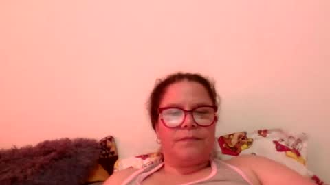 julianaputa online show from August 15, 3:38 pm