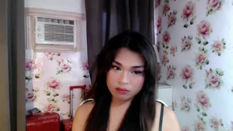 julianfoxs online show from August 9, 5:19 am