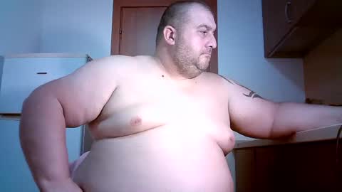 Juliano online show from August 2, 9:00 pm