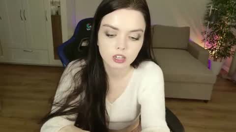 Julia online show from July 22, 3:25 pm