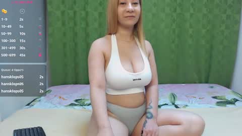 JuliaShane online show from July 27, 9:53 pm
