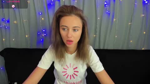 Julia online show from June 15, 3:04 am