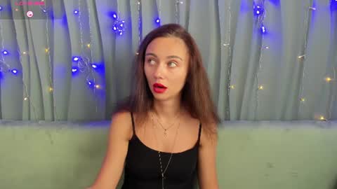 Julia online show from August 4, 4:09 am