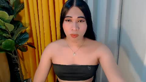 juliasterling online show from August 10, 5:36 pm