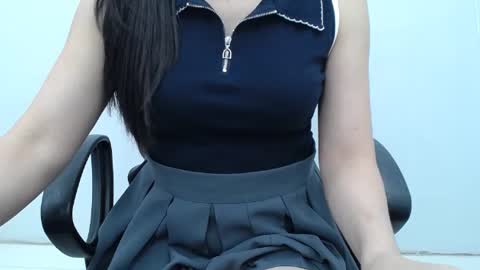julie9x online show from August 12, 8:16 am