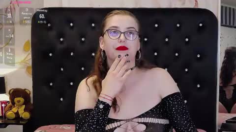 Julia online show from August 8, 11:54 am