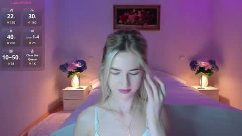 julieblazex online show from July 21, 7:16 pm