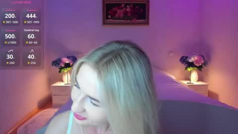 julieblazex online show from August 8, 7:14 pm