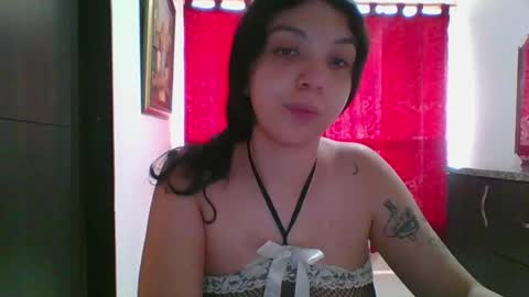 Juli  Nati online show from August 6, 1:54 pm