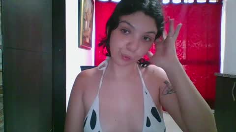 Juli  Nati online show from August 11, 9:06 pm