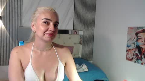 Julierta online show from August 8, 11:49 pm