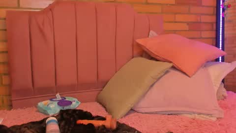 Julieta online show from August 13, 3:20 am