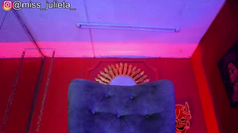 Julieta online show from August 8, 2:50 pm