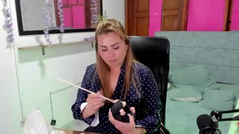 julieta_star69 online show from August 11, 1:29 am