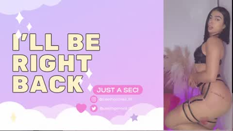 Julieth Gomez online show from July 3, 3:52 am