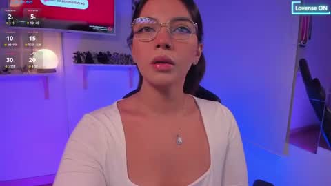 Julieta  online show from July 17, 4:34 am