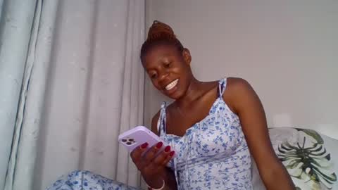 julietgoddess online show from July 30, 1:35 am
