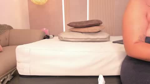 Julietha online show from August 12, 8:27 am
