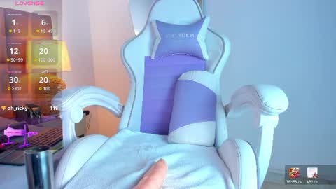 juliia01 online show from July 29, 3:46 am