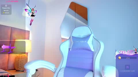 juliia01 online show from August 7, 2:44 am