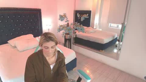 Julieta  online show from August 15, 7:18 pm