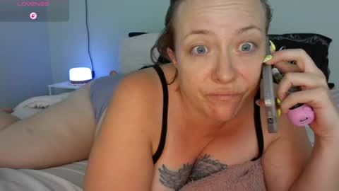 Juli Monroe online show from July 23, 1:52 am