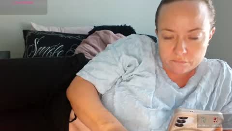 Juli Monroe online show from August 2, 11:00 pm