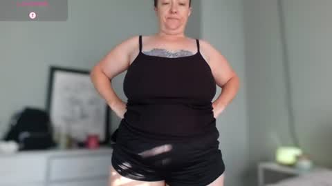 Juli Monroe online show from August 10, 2:29 pm