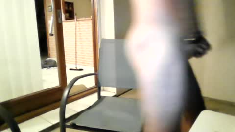 julio14897 online show from August 17, 12:37 am