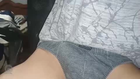 julioxxx24 online show from April 13, 4:48 am