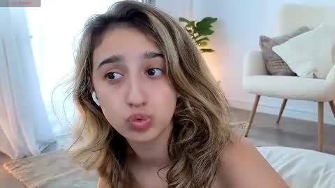 Foxy online show from July 30, 2:35 pm