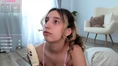 Foxy online show from August 7, 2:39 pm